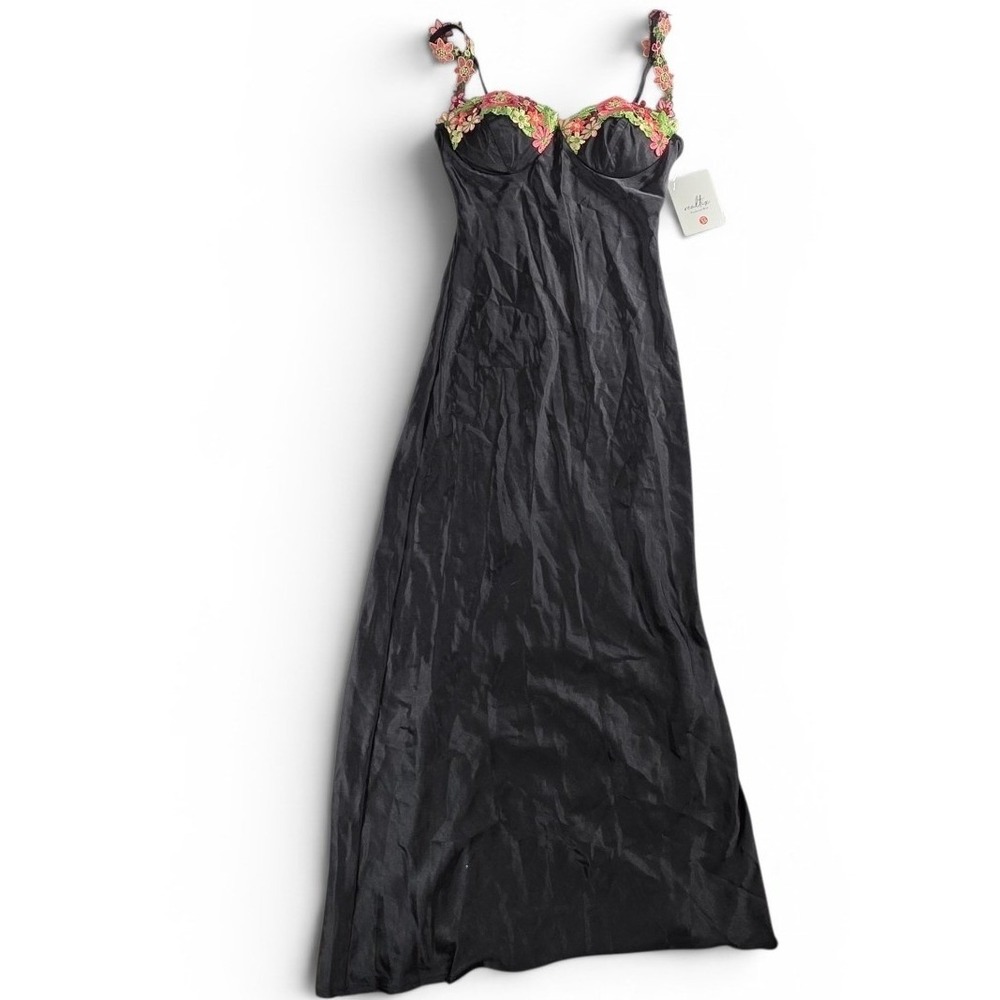 Realtix Women XS Black Lined Maxi Dress Floral Embroidered Bustier Evening Gown
